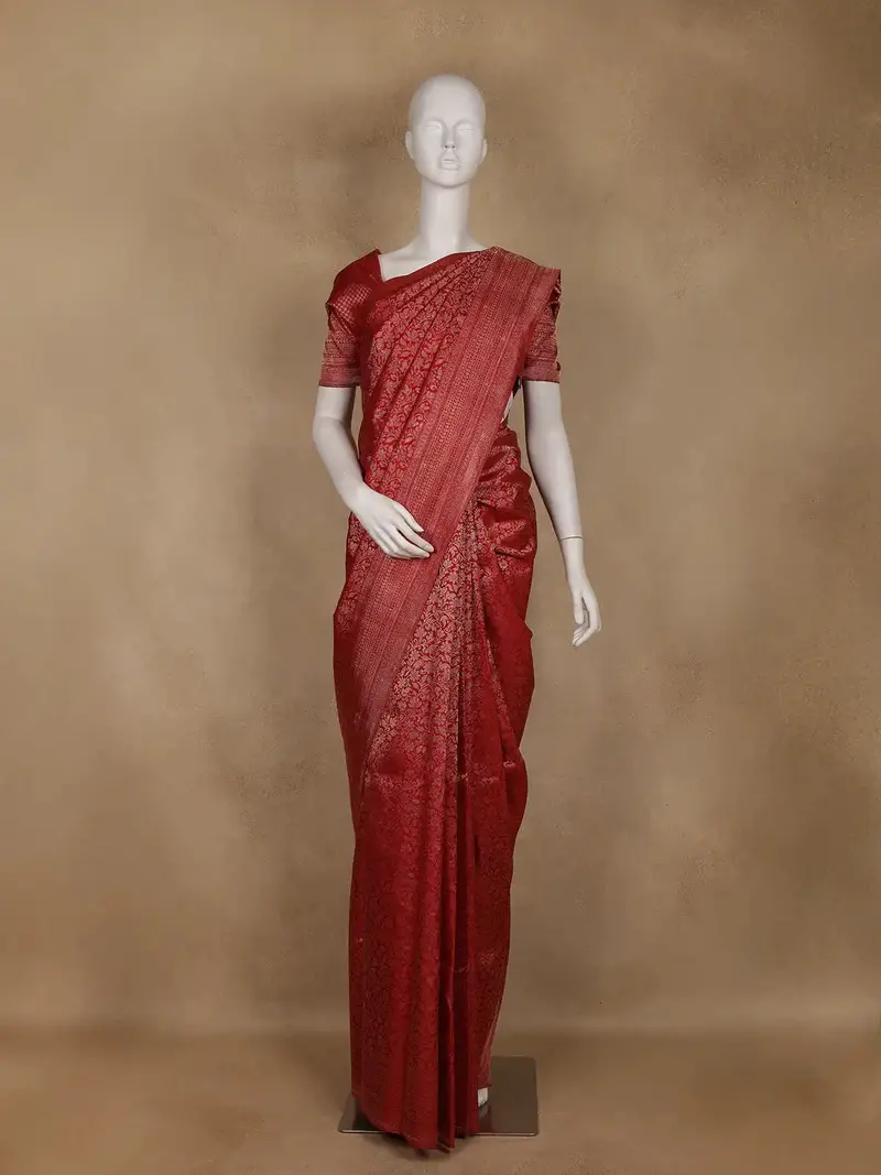 Deep Red Floral Woven Pure Kanchipuram Silk Saree 1