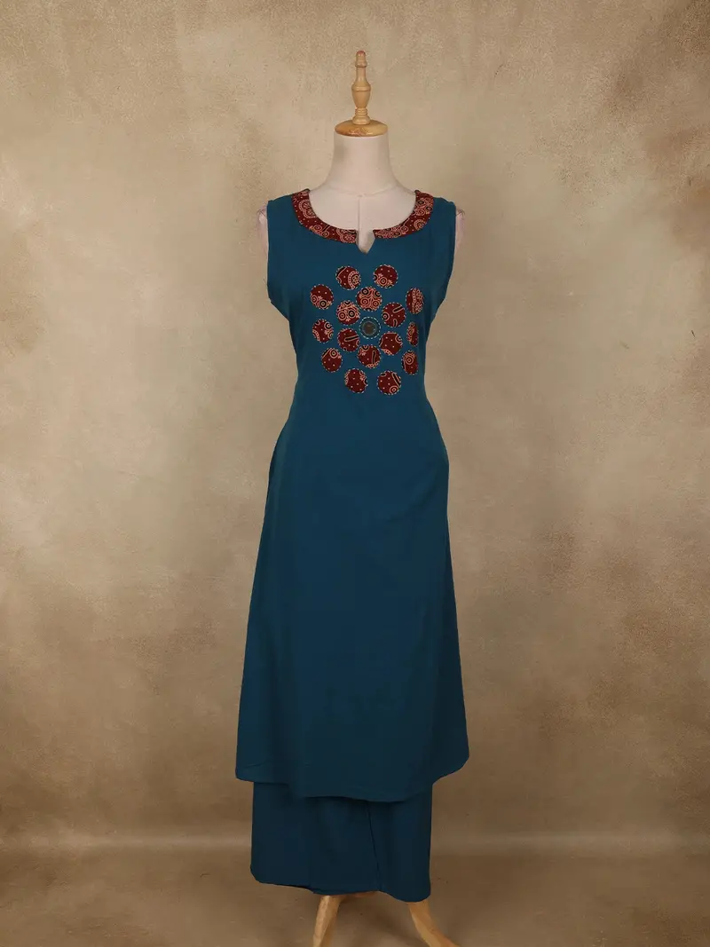 Deep Teal Blue Circular Appliqué Motif Design Cotton Palazzo Suit 1