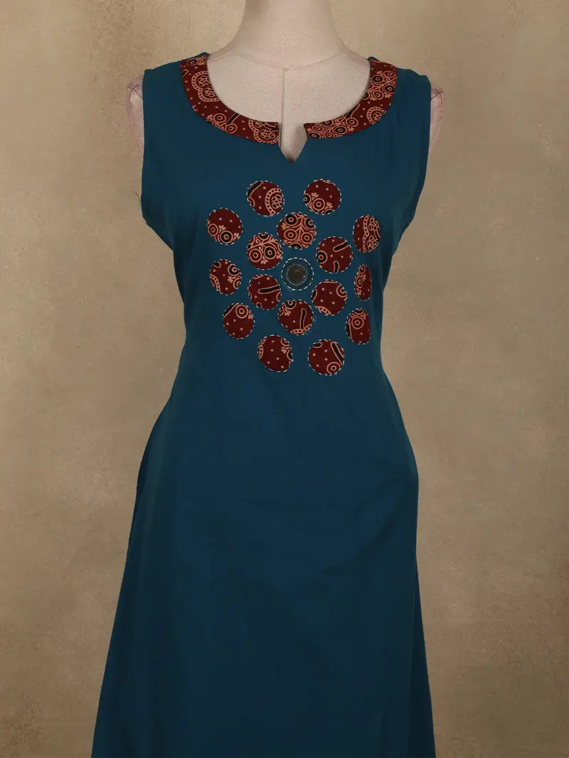 Deep Teal Blue Circular Appliqué Motif Design Cotton Palazzo Suit 2