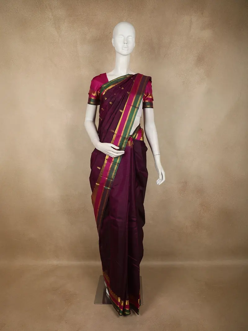 Deep Wine Maroon Paisley Butta Woven Design Kanchipuram Silk Saree With Contrast Zari Border 1