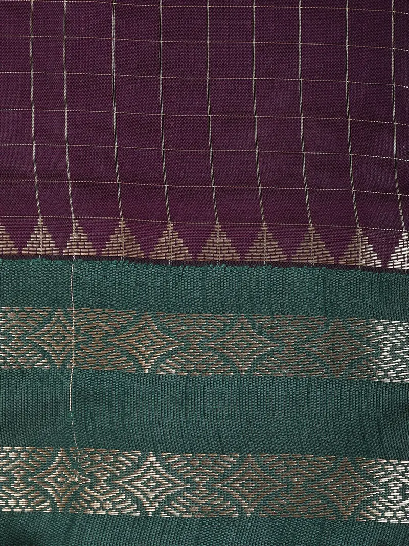 Deep Wine Purple Checked Design Soft Silk Fancy Wear Saree With Contrast Zari Border 2
