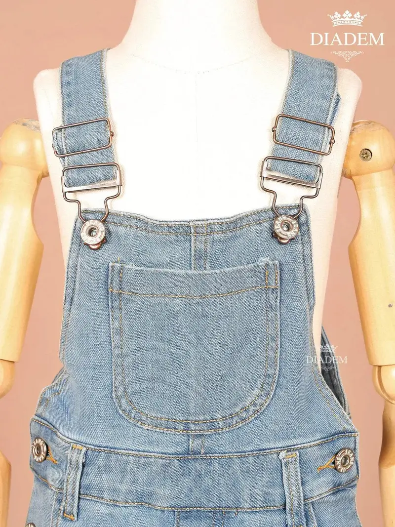 Denim Blue Full-Length Dungarees Paired With White T-Shirt 4