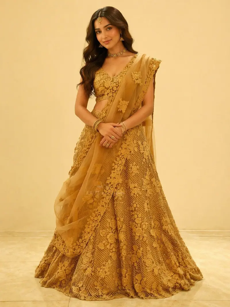 Diadem Women Gold Net Semi Stitched Lehenga Choli Embroidered Bridal Wear Wedding Outfit 1