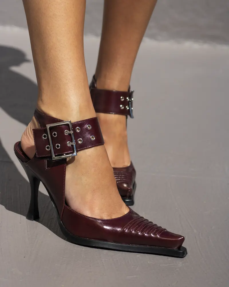 Directed Dark Burgundy 1