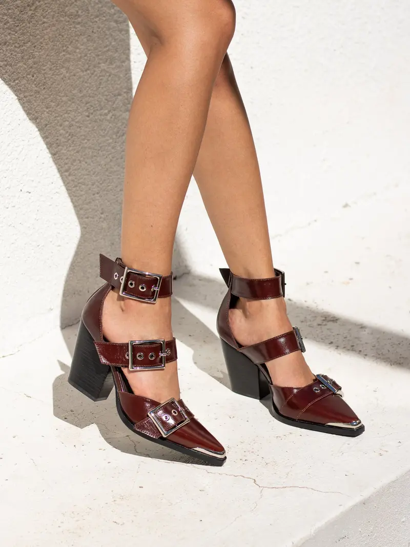 Dominus Burgundy 3