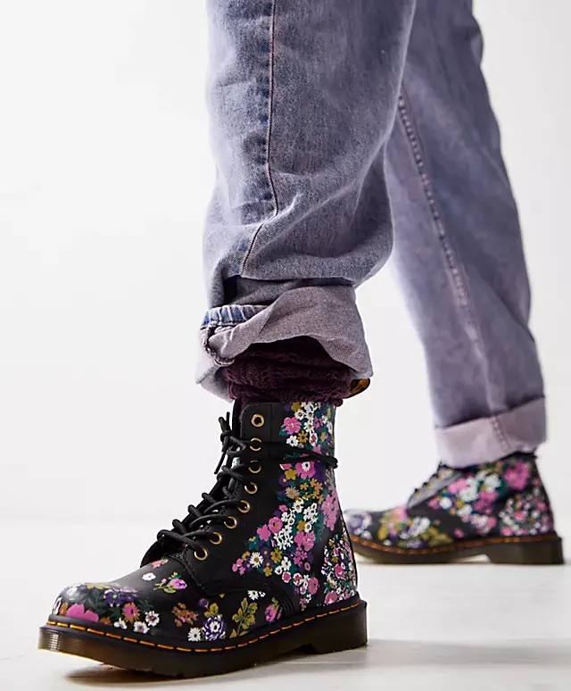 Dr. Martens 1460 Pascal Vintage Floral 1