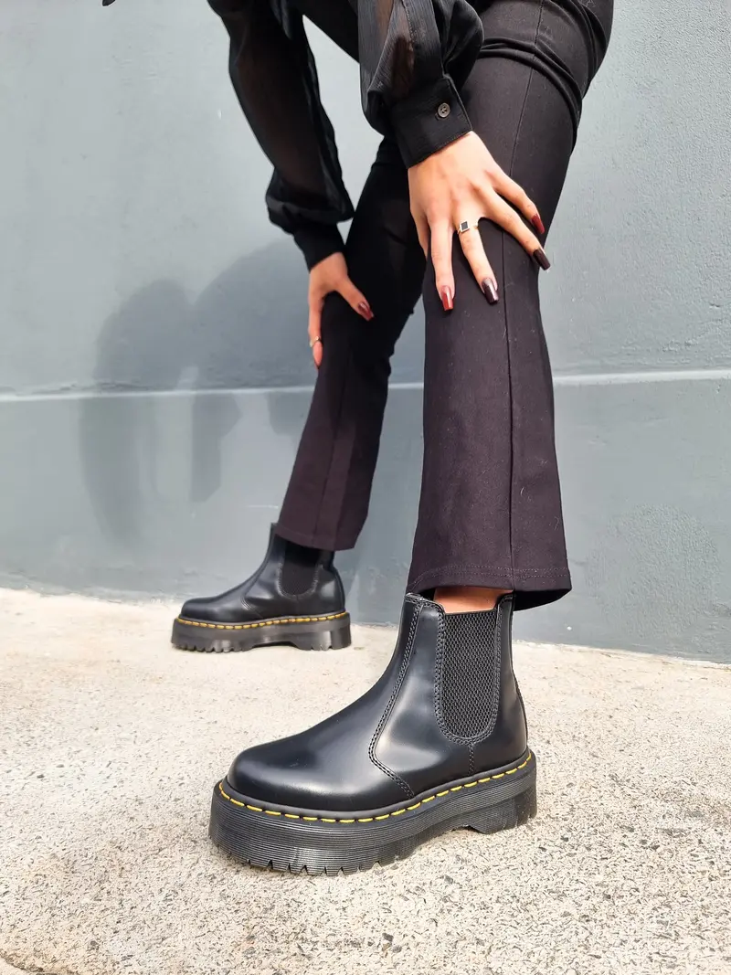 Dr. Martens 2976 Quad Black Smooth 1