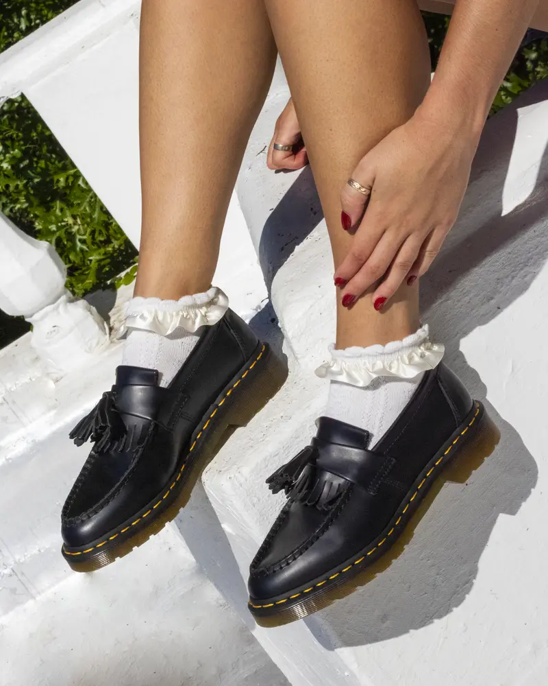 Dr. Martens Adrian Black Smooth Ys 10