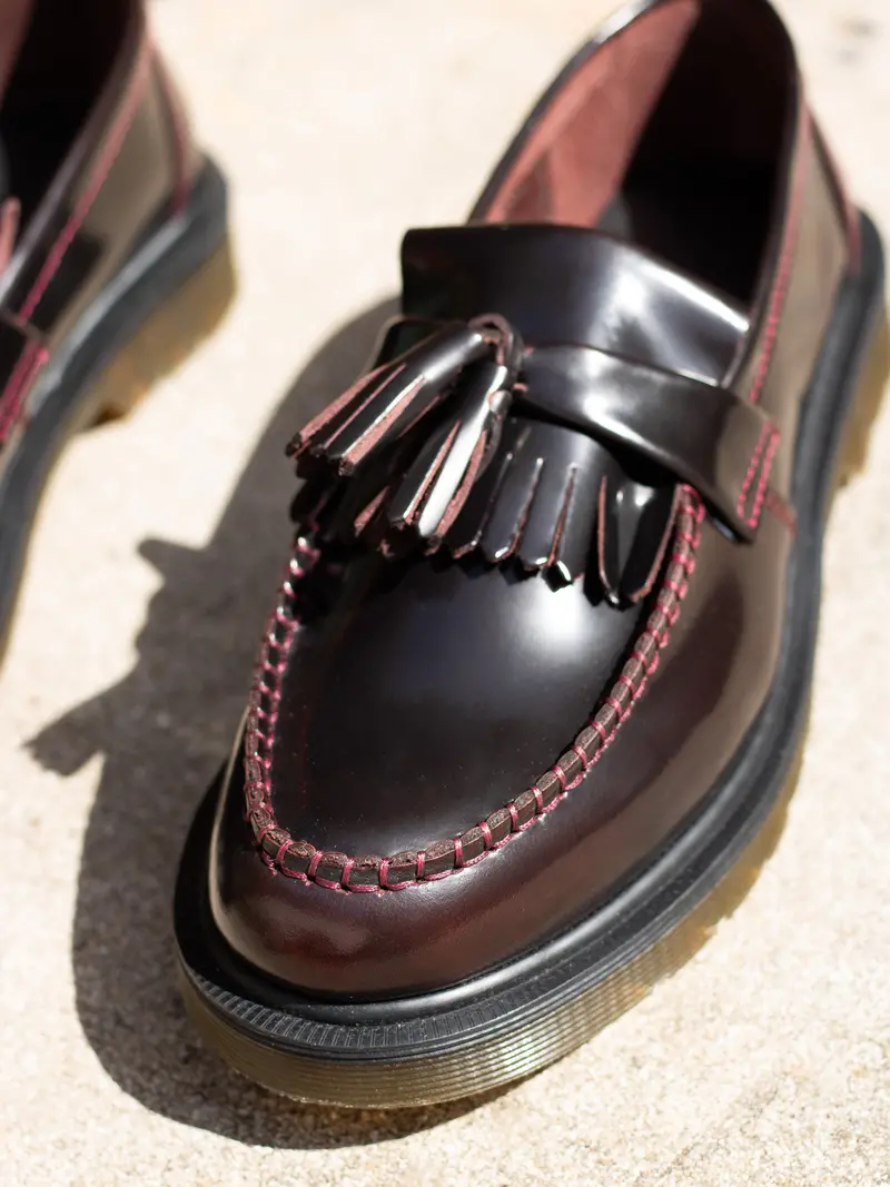 Dr. Martens Adrian Cherry Red Arcadia 1