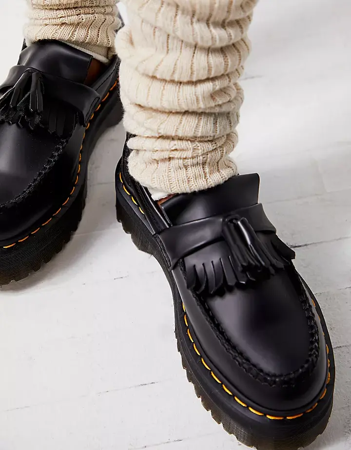 Dr. Martens Adrian Quad Black Smooth 1