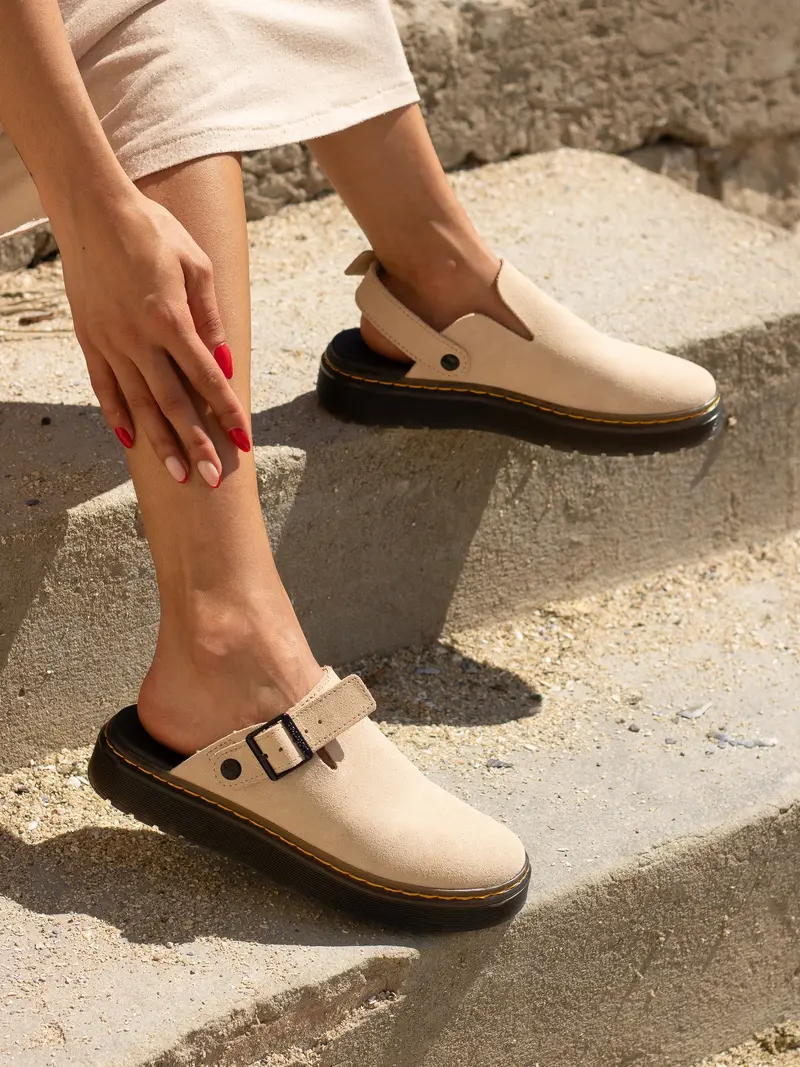 Dr. Martens Carlson Beige Suede 1
