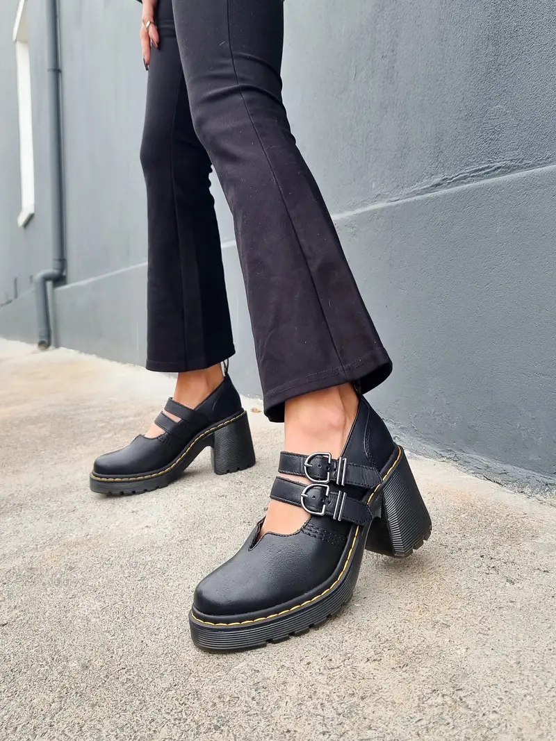 Dr. Martens Eviee Black 1