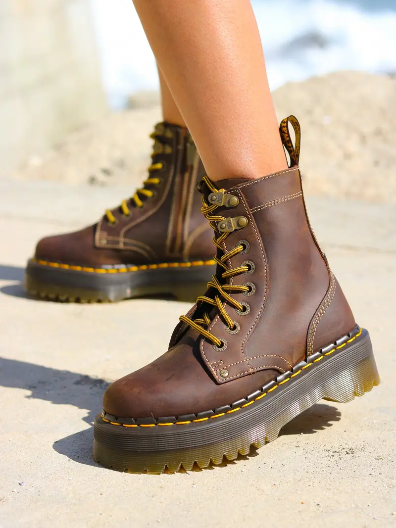 Dr. Martens Jadon Arc Crazy Horse Brown 1