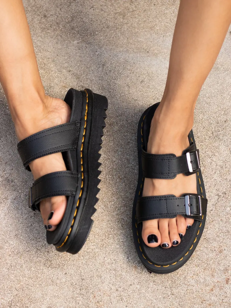 Dr. Martens Myles Black 1