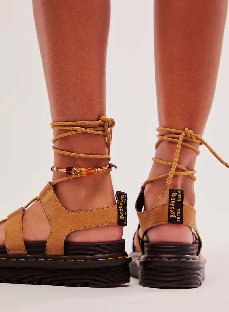 Dr. Martens Nartilla Savannah Tan 2