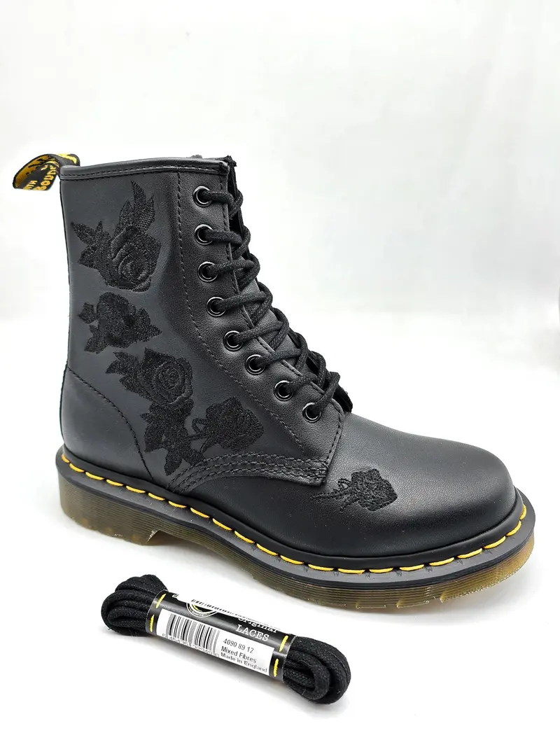 Dr. Martens Round Shoe Laces Black 120Cm 1