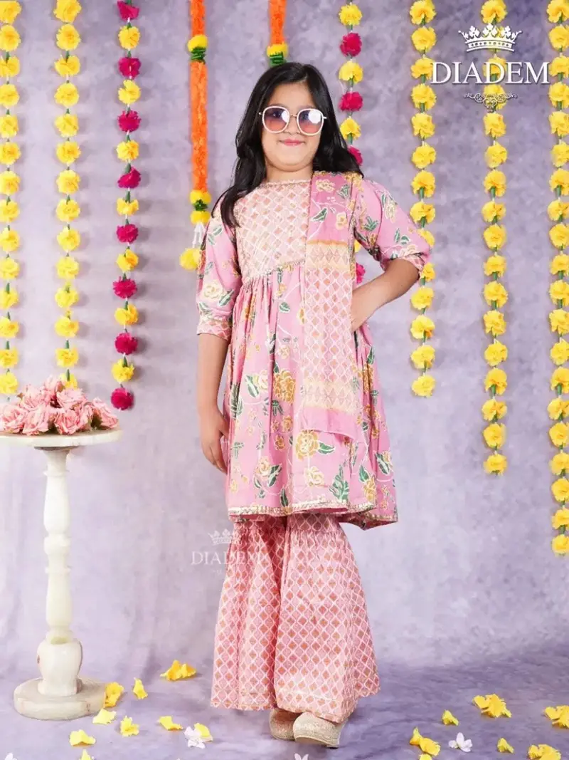 Dull Pink Sharara Suit Adorned In Floral Prints With Dupatta 1