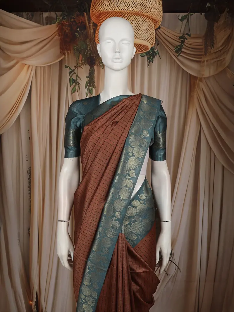 Dusty Maroon Checked Zari Woven Design Semi Tussar Saree With Contrast Zari Border 2