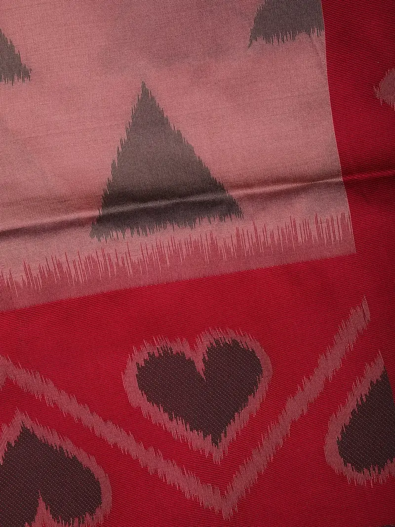 Dusty Pink Geometric Heart Woven Tissue Silk Saree 2