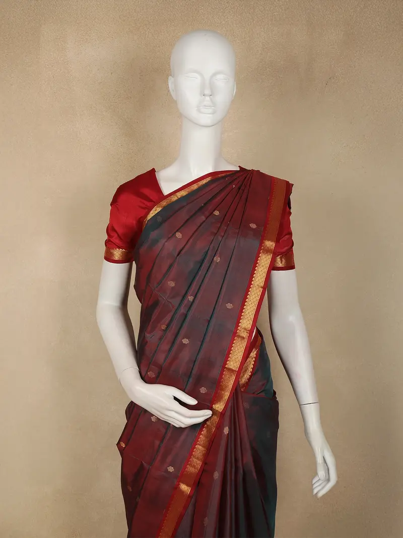 Dusty Wine Butta Zari Woven Design Kanchipuram Silk Saree With Contrast Zari Border 2