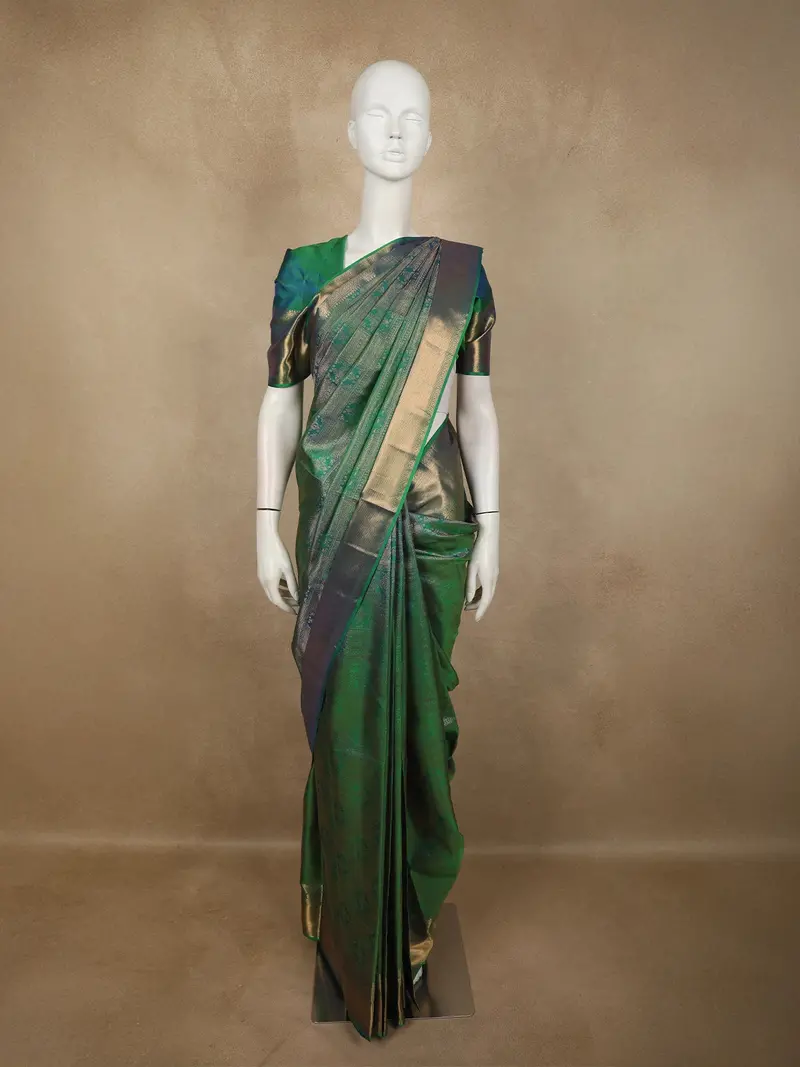 Emerald Green Checked Zari Woven Design Pure Kanchipuram Silk Saree With Zari Border 1