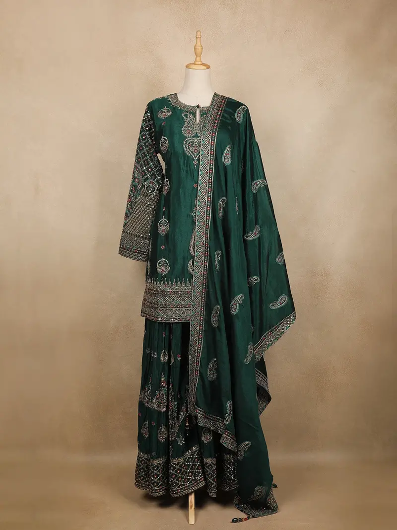 Emerald Green Paisley Design Silk Palazzo Suit 1