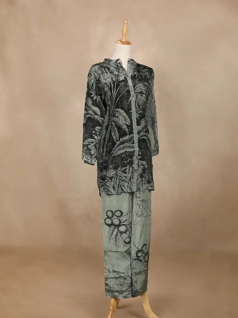 Fern Green Floral Design Printed Cotton Salwar Suit 4
