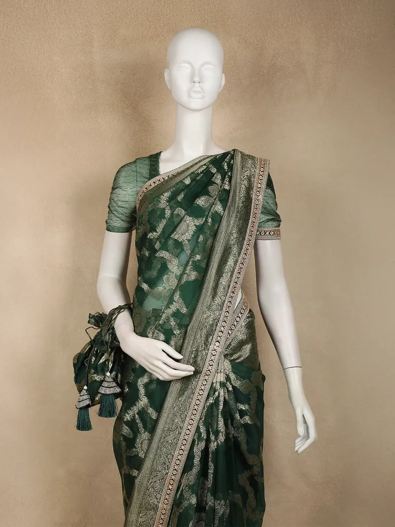 Forest Green Floral Zari Woven Banarasi Silk Saree With Designer Border 2