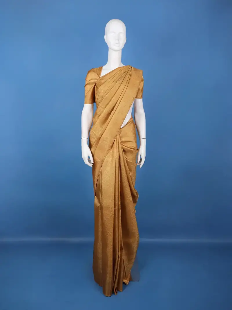 Gold Floral Woven Pure Kanchipuram Silk Saree 1