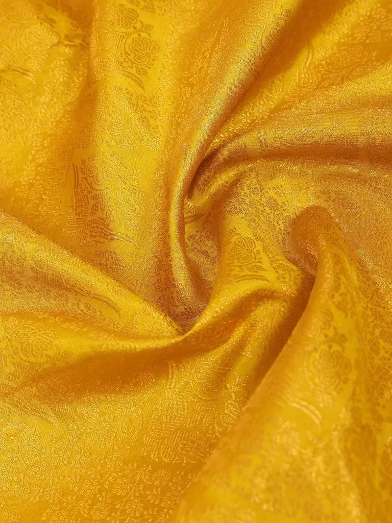 Gold Pure Kanchipuram Silk Saree With Floral Jacquard Design On The Body With Zari Border 2