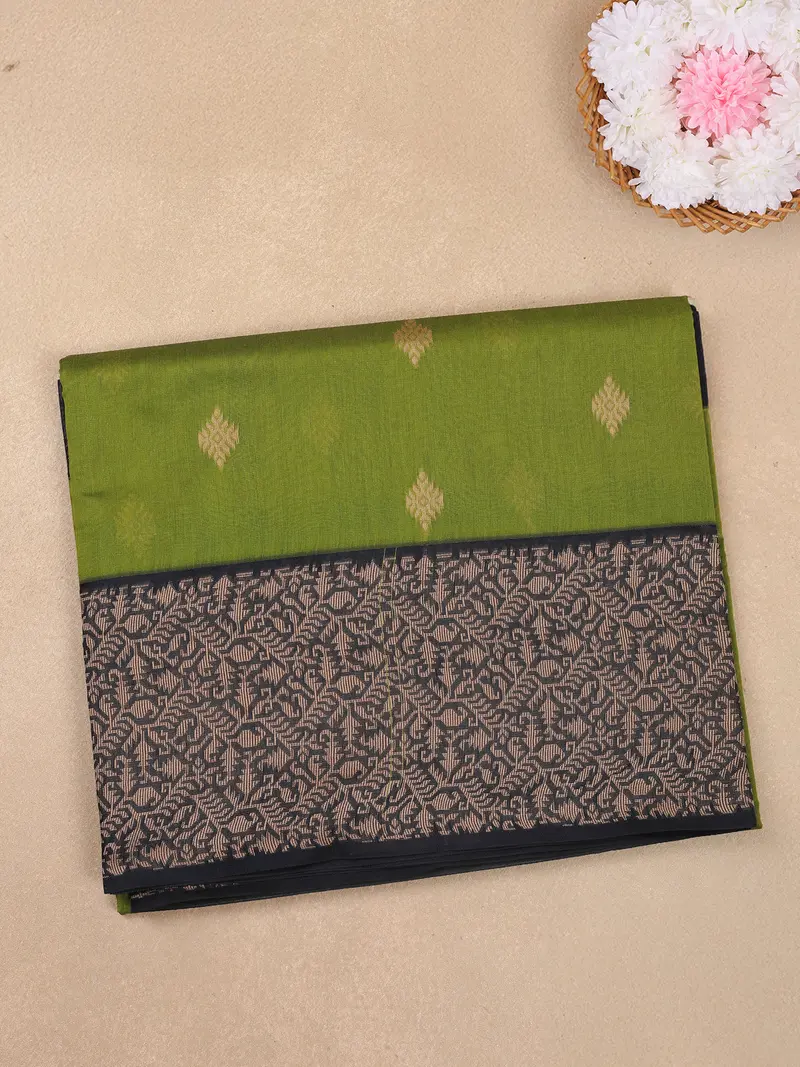 Green Butta Woven Design Cotton Saree With Contrast Border 1