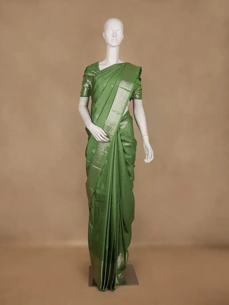 Green Checked Woven Pure Kanchipuram Silk Saree With Zari Border 1