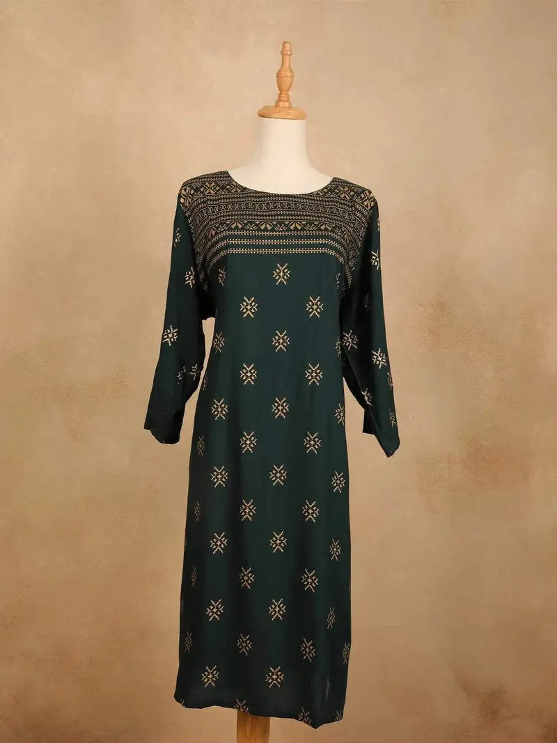 Green Cotton Kurti Top Adorned With Design Prints 1