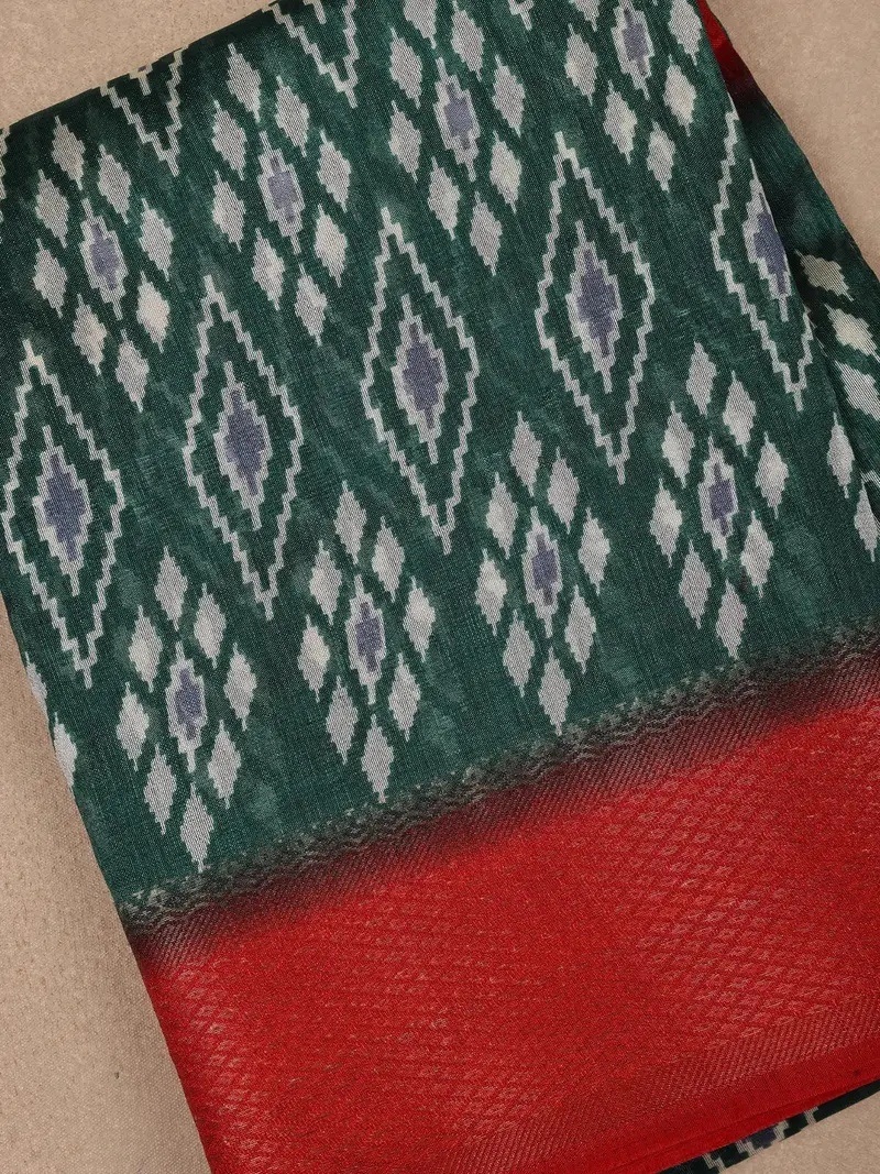 Green Diamond Designed Fancy Cotton Saree 2