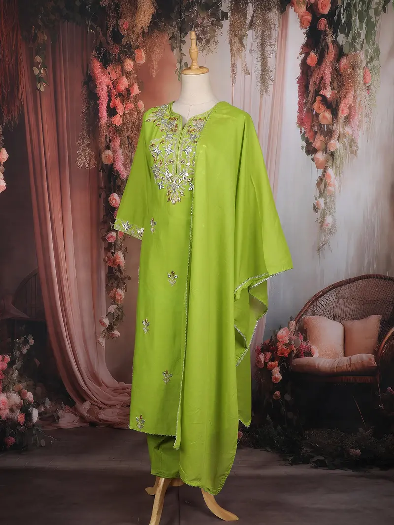 Green Embroidered Cotton Salwar Suit With Dupatta 3