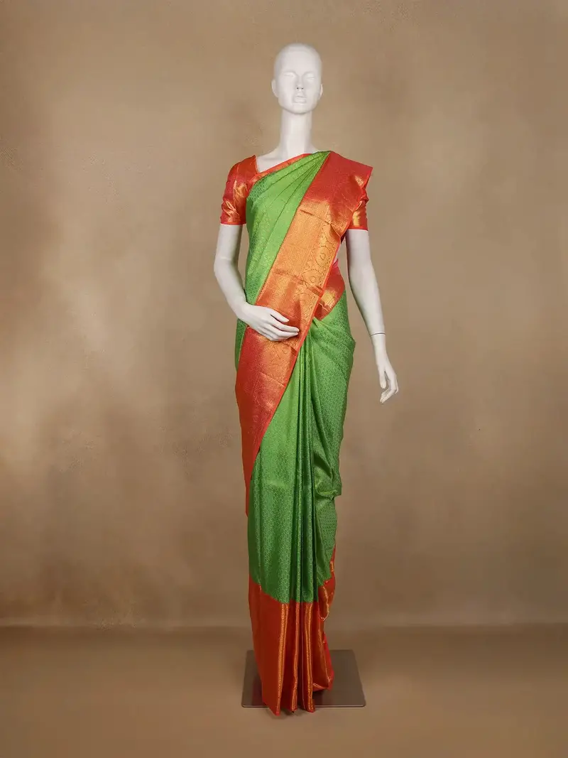 Green Floral Brocade Woven Pure Kanchipuram Silk Saree 1