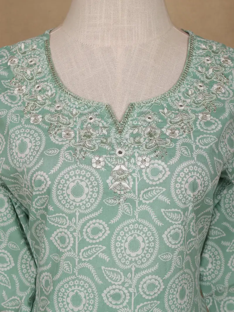 Green Floral Design Printed Cotton Salwar Suit 5