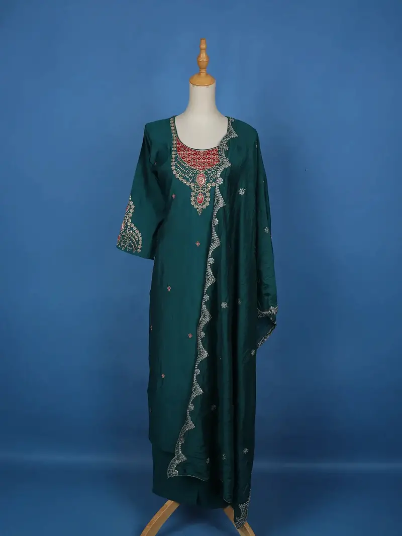 Green Floral Designed Cotton Salwar Suit 1