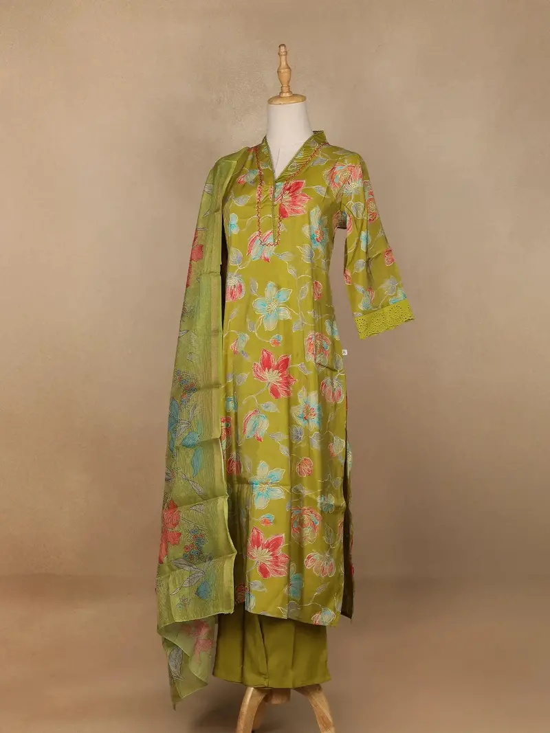 Green Floral Designed Salwar Suit 3