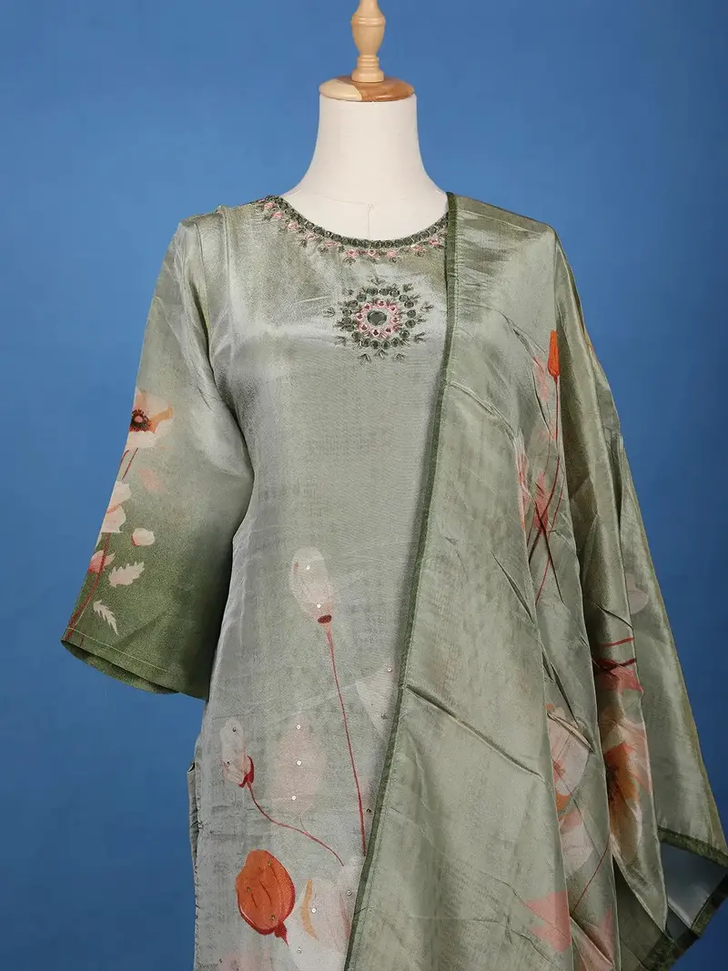 Green Floral Designed Silk Salwar Suit 2