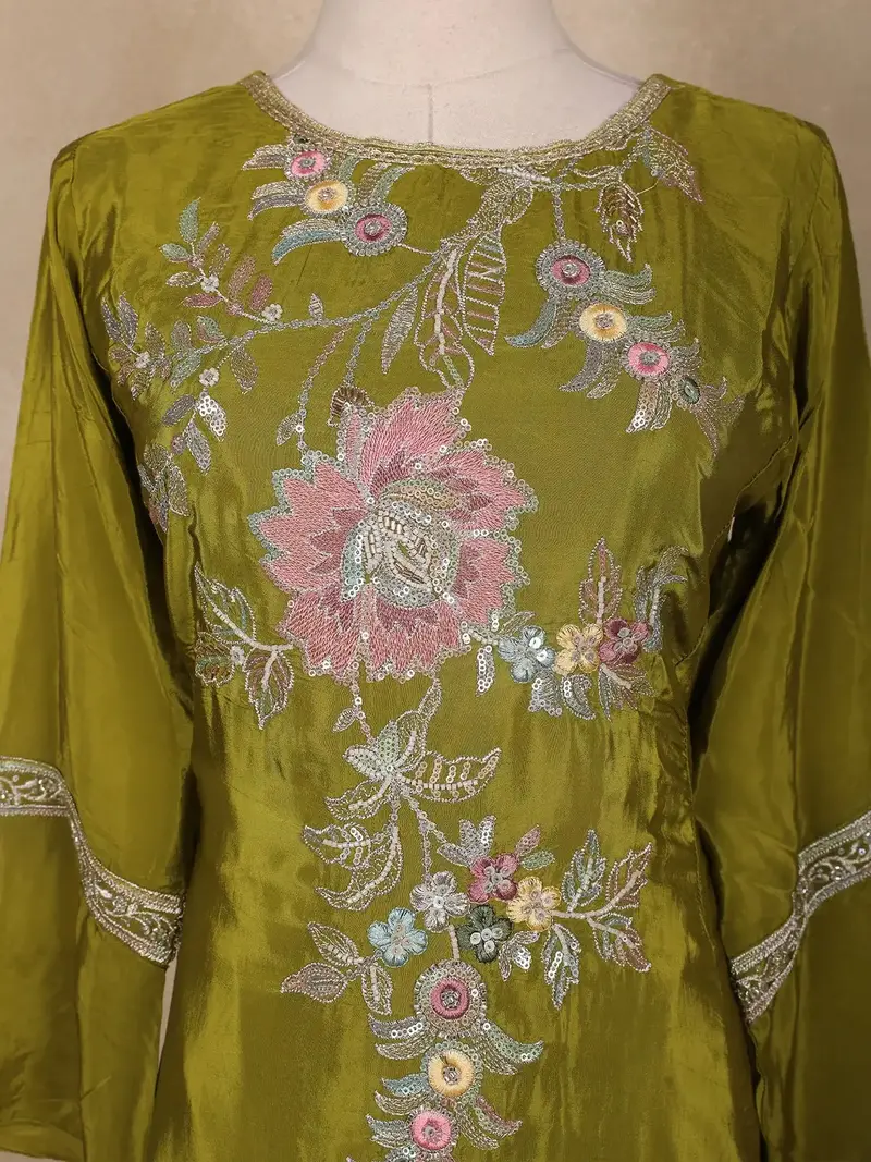 Green Floral Designed Tissue Organza Salwar Suit 5