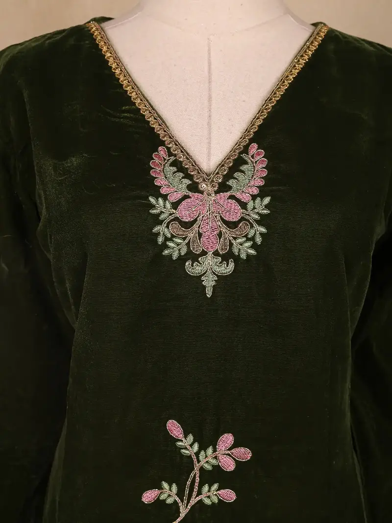Green Floral Designed Velvet Co Ord Salwar Suit 5