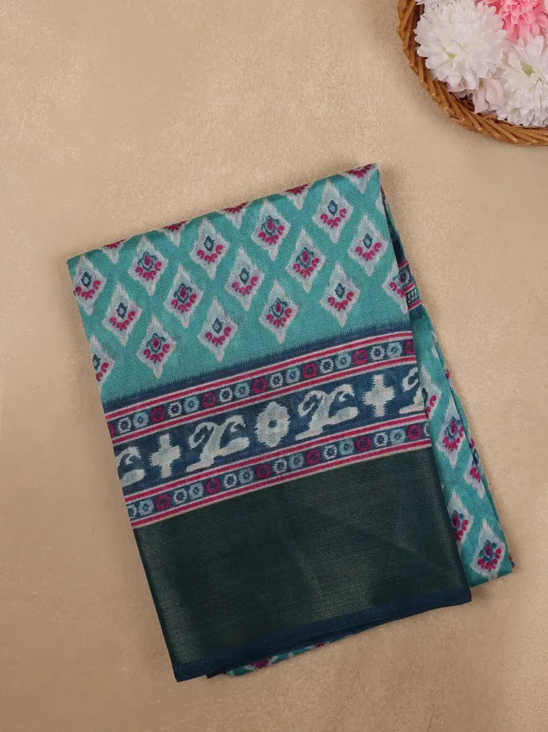 Green Floral Printed Cotton Saree 1