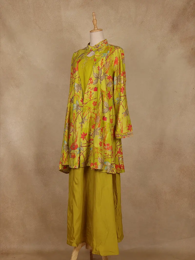 Green Floral Printed Crepe Silk Palazzo Suit With Jacket 2