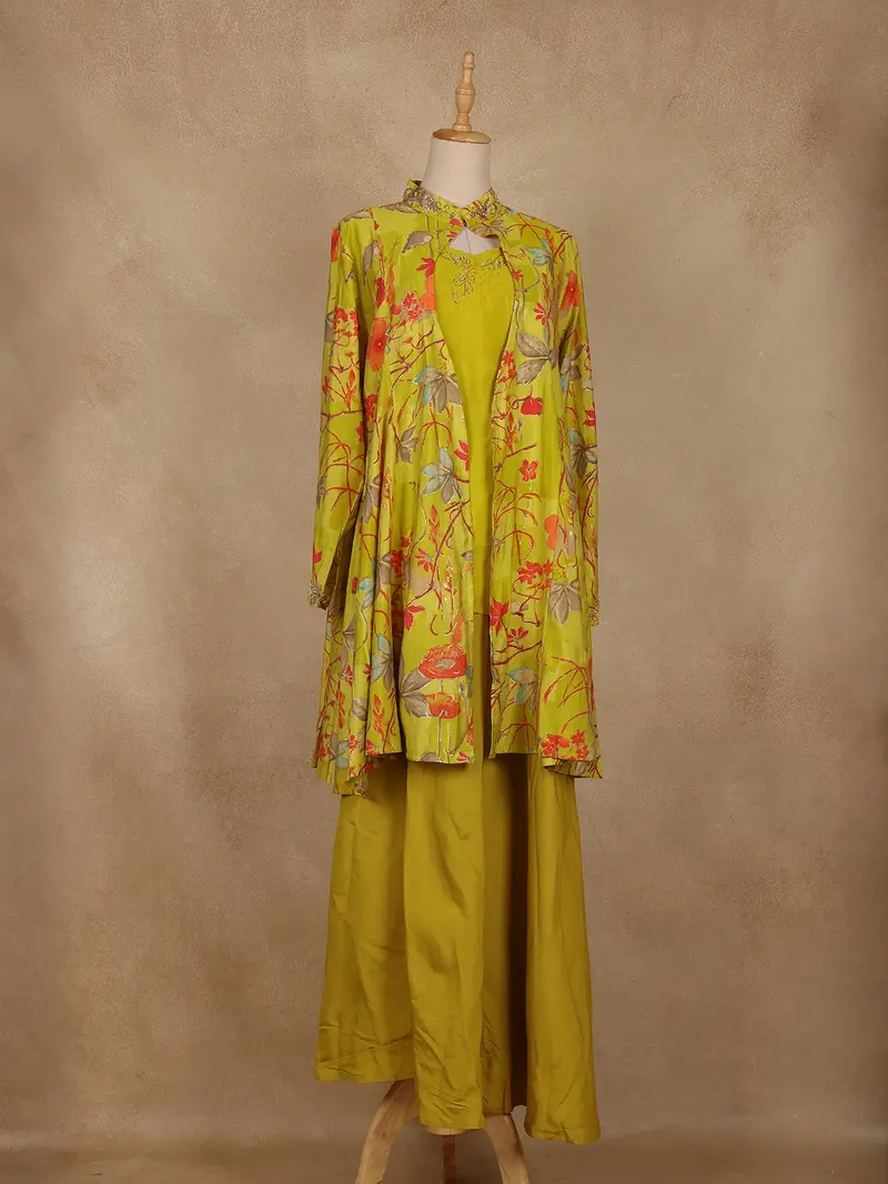 Green Floral Printed Crepe Silk Palazzo Suit With Jacket 3
