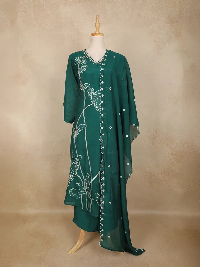 Green Floral Thread Embroidered Design Cotton Straight Cut Salwar Suit 1