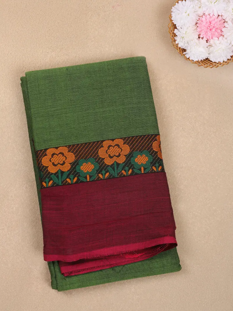 Green Floral Woven Design Cotton Saree With Contrast Border 1