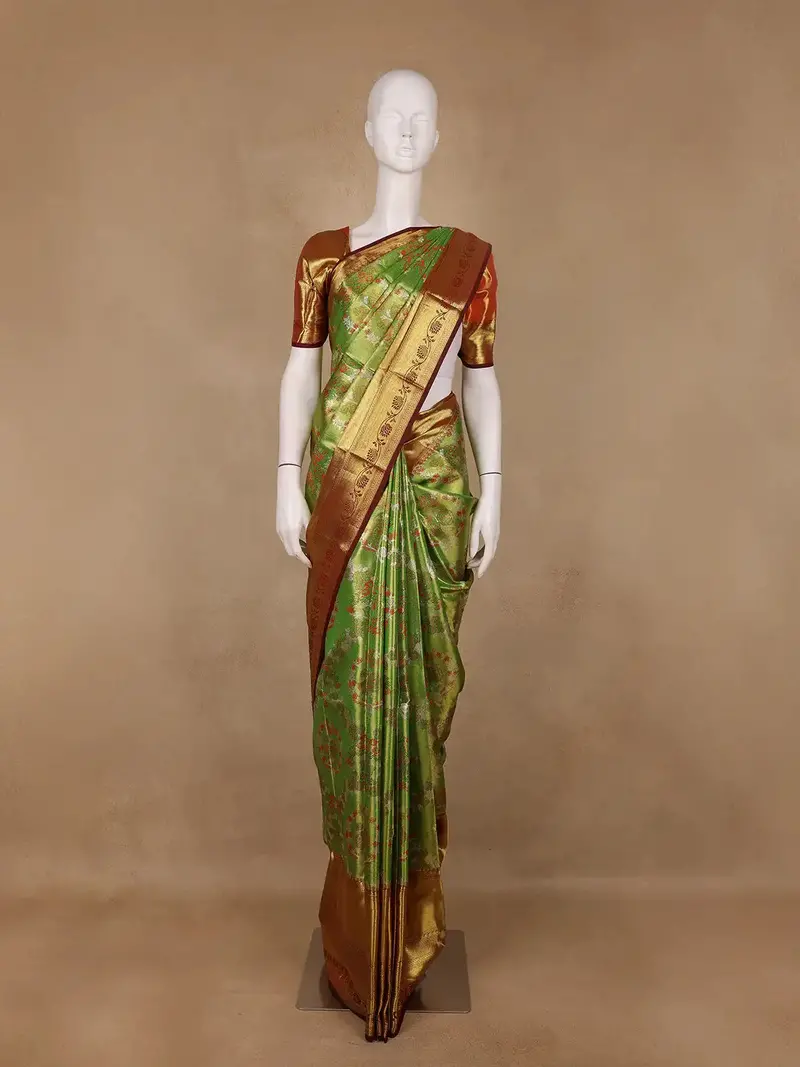 Green Floral Woven Pure Kanchipuram Silk Saree 1