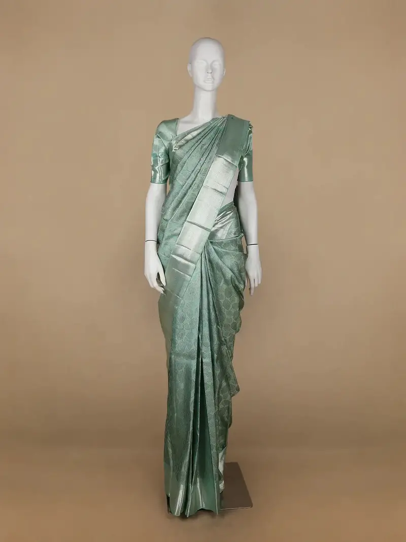 Green Floral Woven Pure Kanchipuram Silk Saree 1