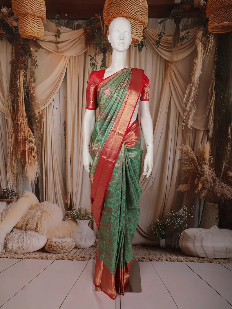 Green Floral Woven Pure Kanchipuram Silk Saree With Zari Border 1